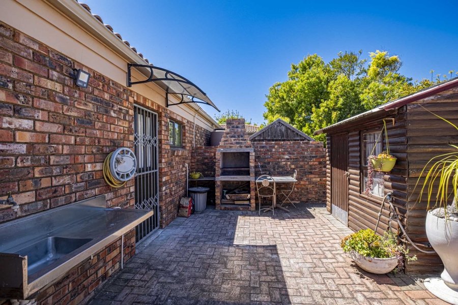 3 Bedroom Property for Sale in Humewood Extension Eastern Cape